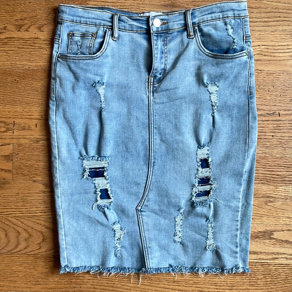 Light Blue Distressed Denim Jean Skirt sz Large Skirted Fancy